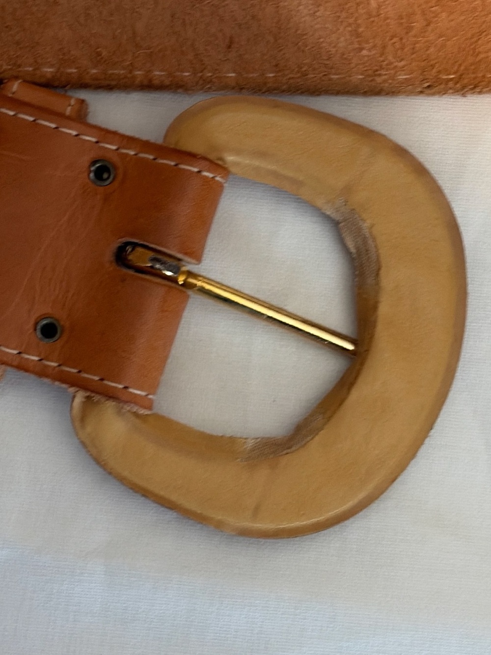 Units Wide Tan Leather Women’s Belt with Rounded Buckle medium - Picture 6 of 6